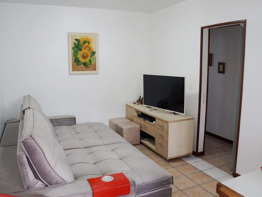 Apartamento de 03 dormitórios, em Jurerê, a 200m do mar, TARIFAS VERÃO SOMENTE SOB. CONSULTA!